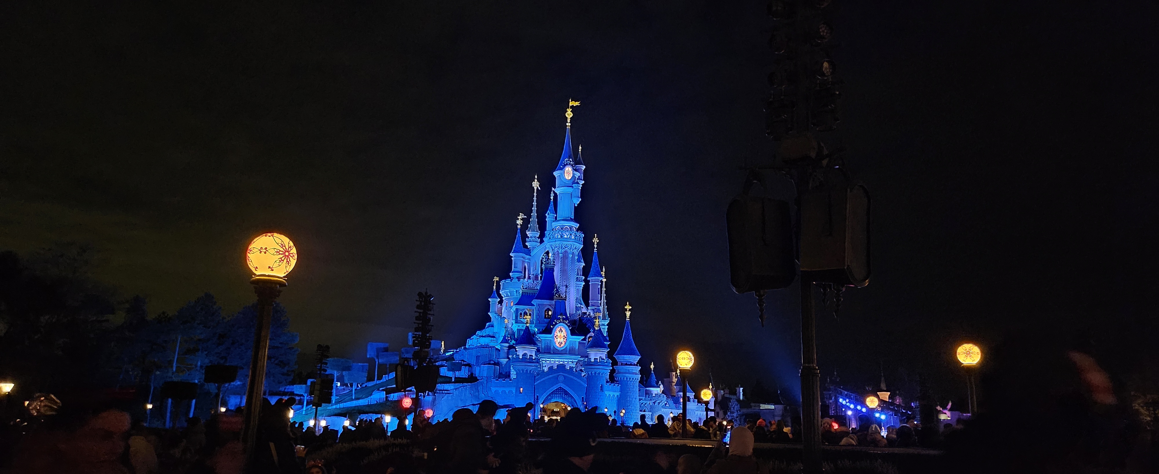 the castle looked so good at night